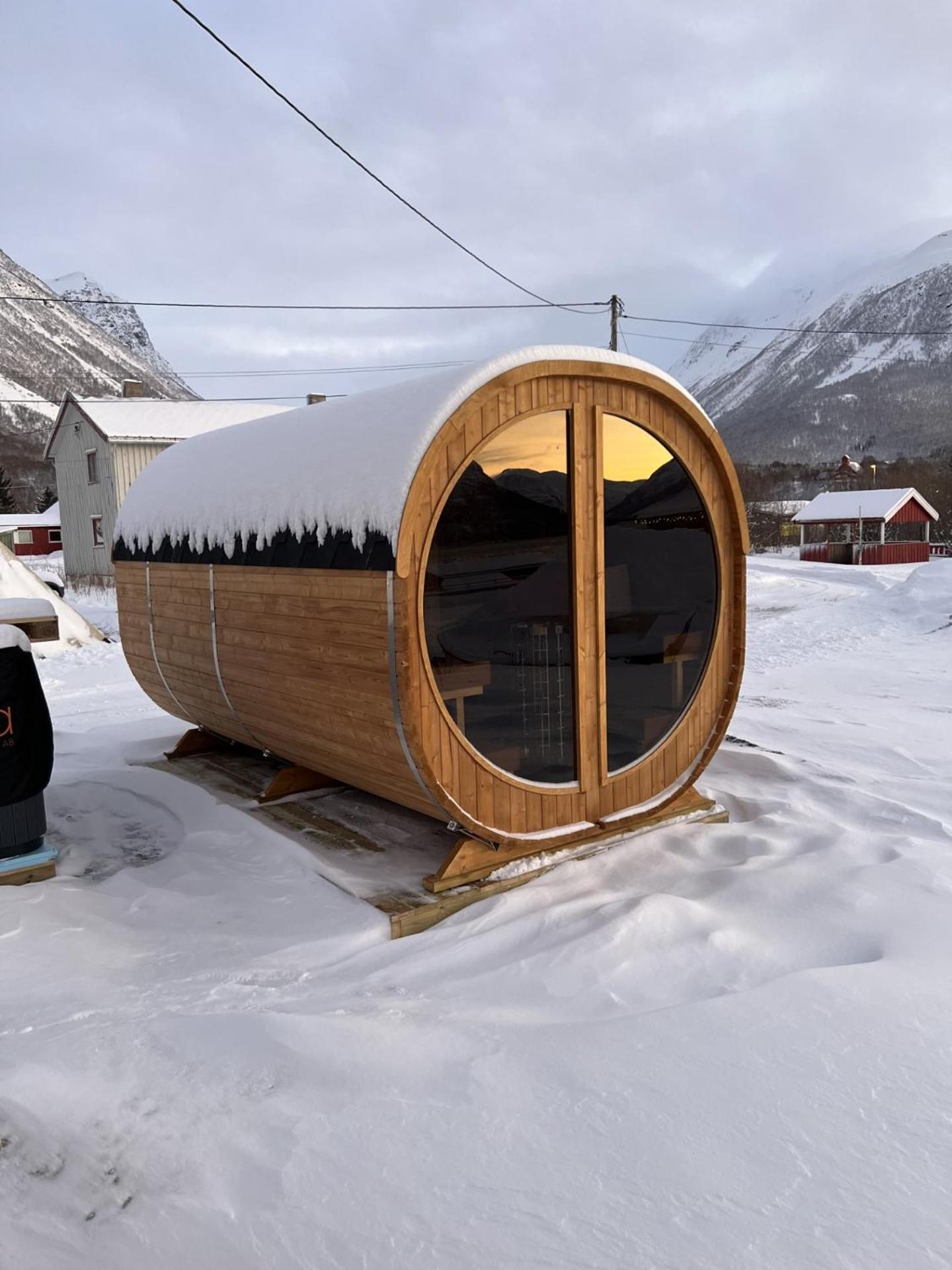 Alpan Apartments, Lyngenfjord * Olderdalen